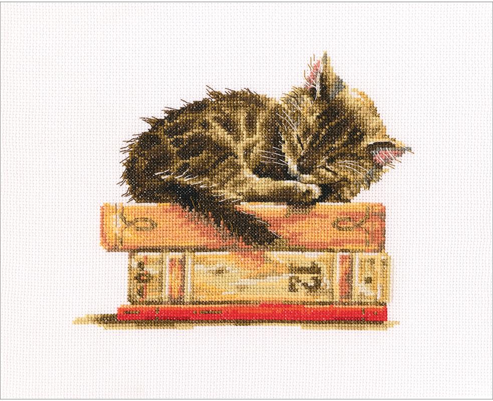 "Cat's Dream" Cross Stitch Kit