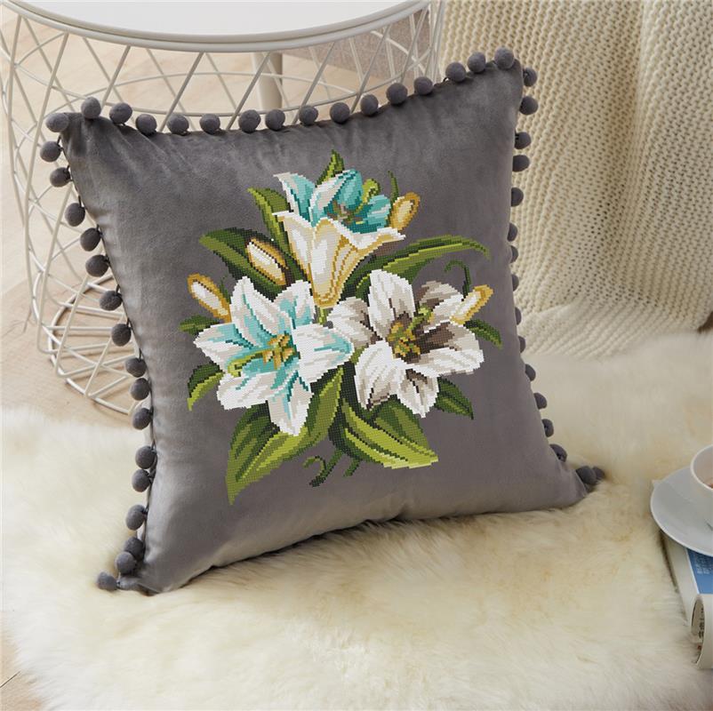 "Antique Lily E" Cross Stitch Pattern