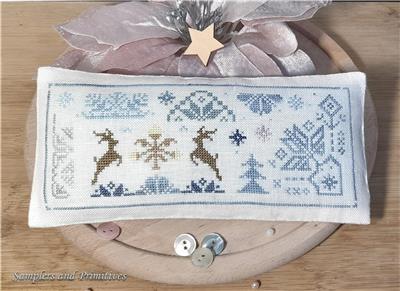 Christmas Quaker I | Cross Stitch Pattern